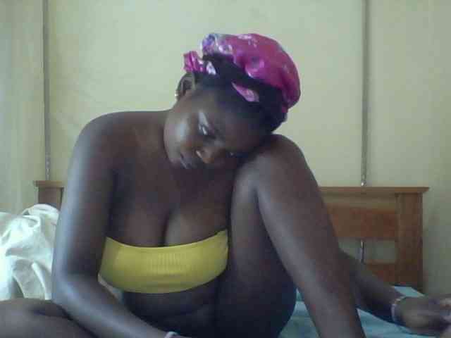Cute-Divah webcam