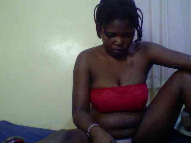 Cute-Divah webcam
