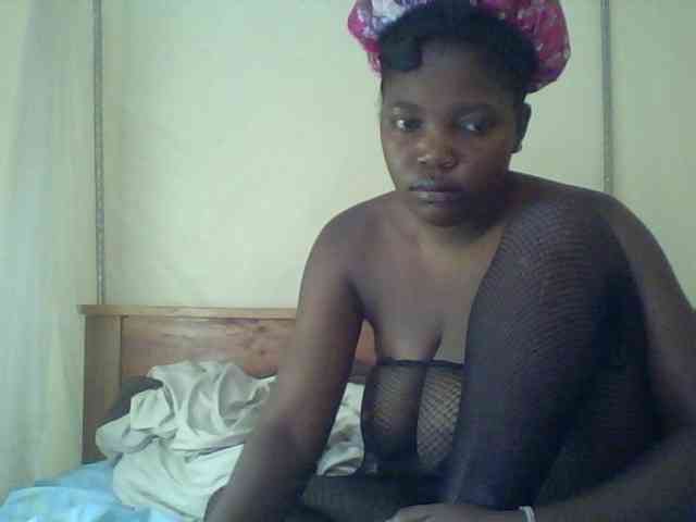 Cute-Divah webcam