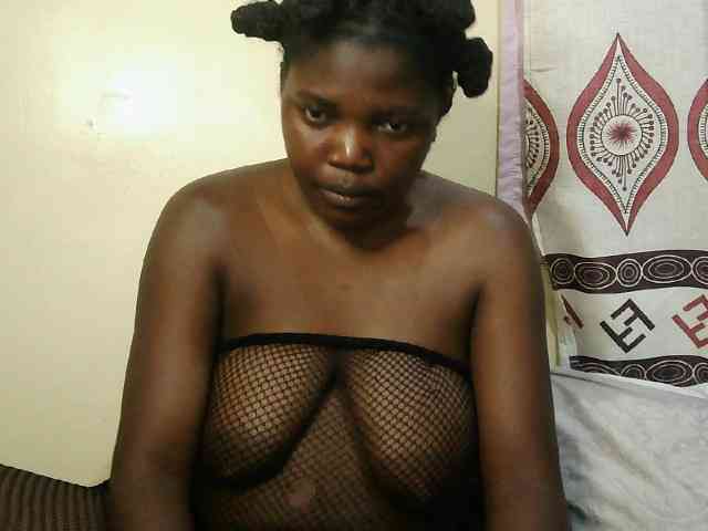 Cute-Divah webcam
