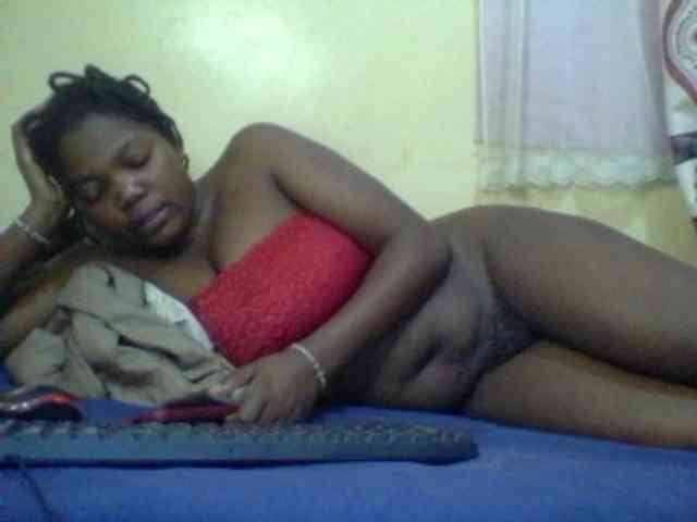 Cute-Divah webcam