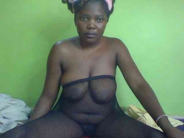 Cute-Divah webcam