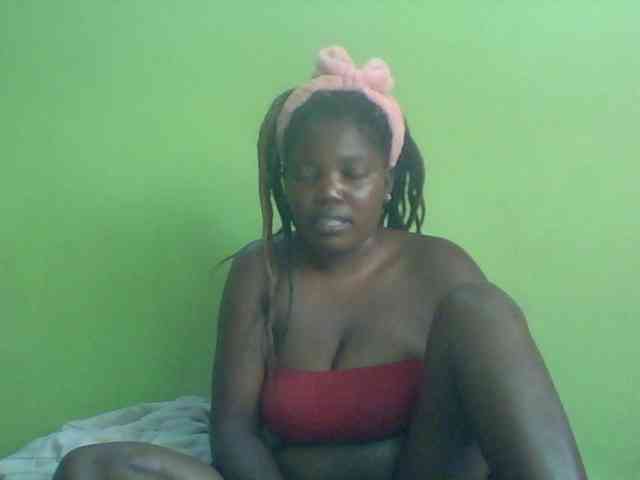 Cute-Divah webcam