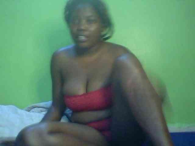 Cute-Divah webcam