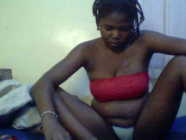 Cute-Divah webcam