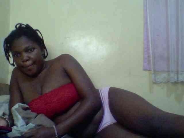 Cute-Divah webcam