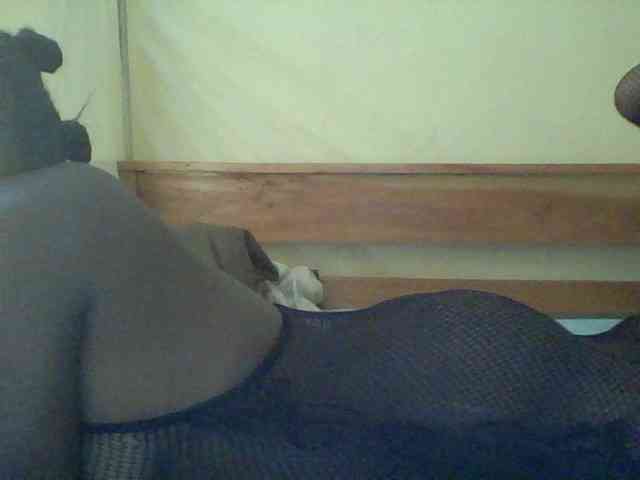 Cute-Divah webcam