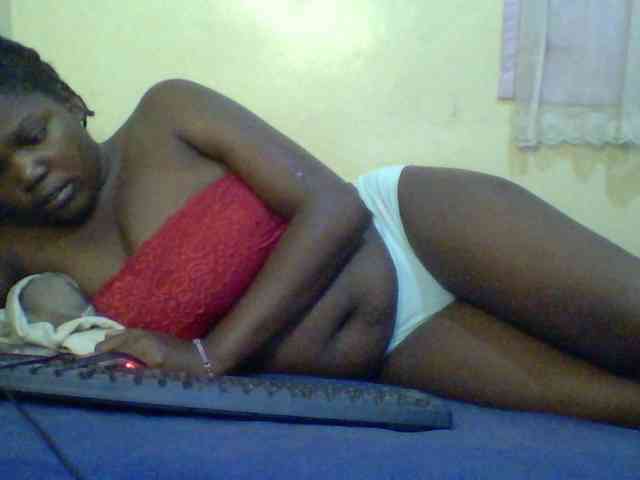 Cute-Divah webcam