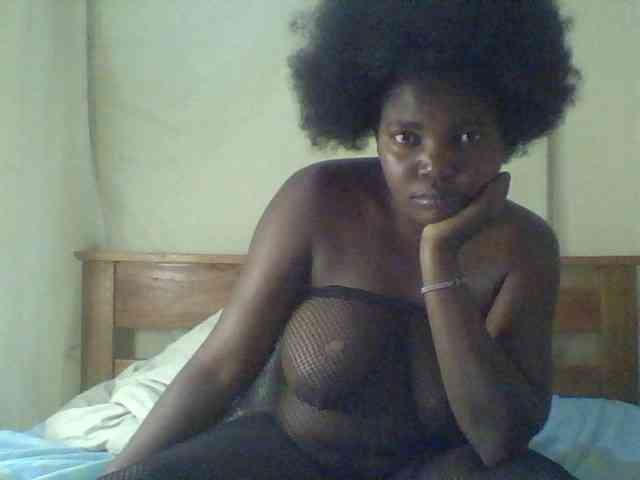 Cute-Divah webcam