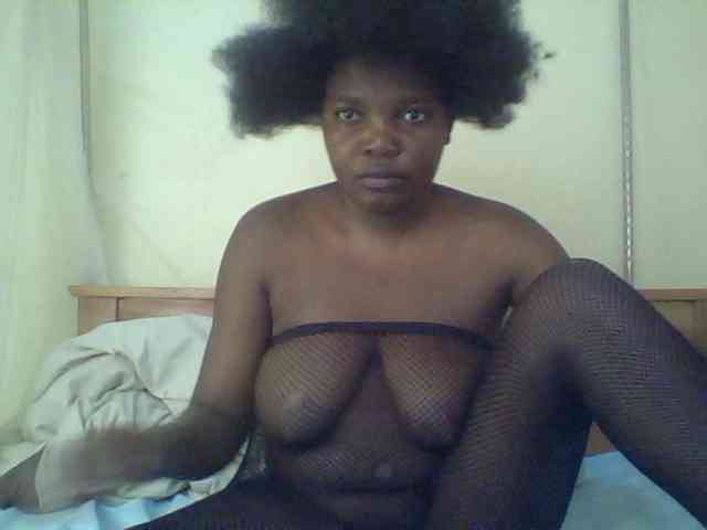 Cute-Divah webcam