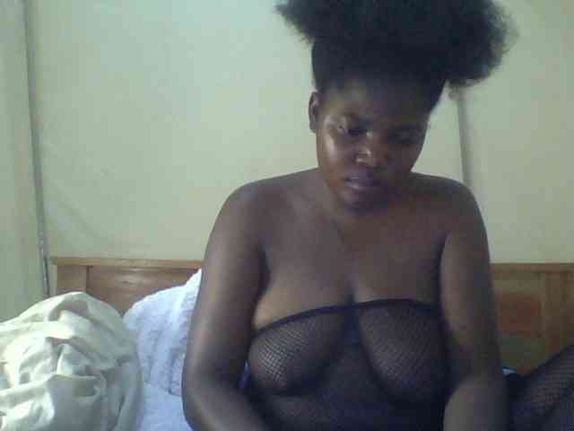 Cute-Divah webcam