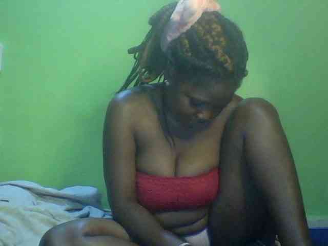 Cute-Divah webcam
