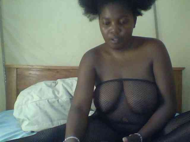 Cute-Divah webcam