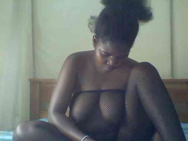 Cute-Divah webcam