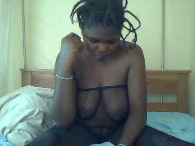 Cute-Divah webcam