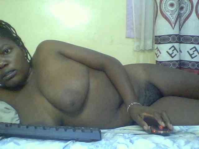 Cute-Divah webcam