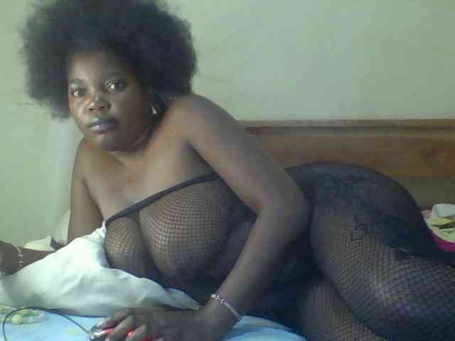 Cute-Divah webcam