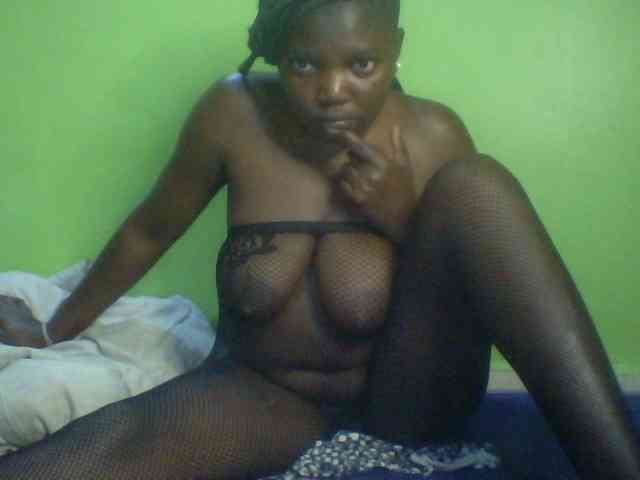 Cute-Divah webcam
