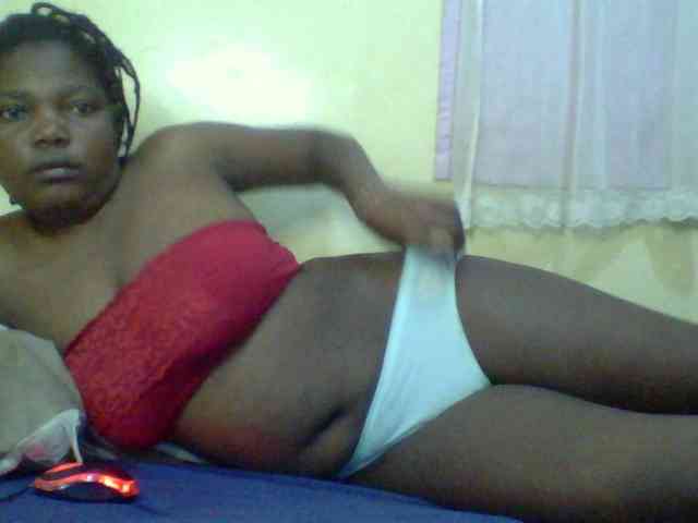 Cute-Divah webcam