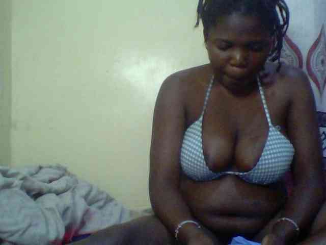 Cute-Divah webcam