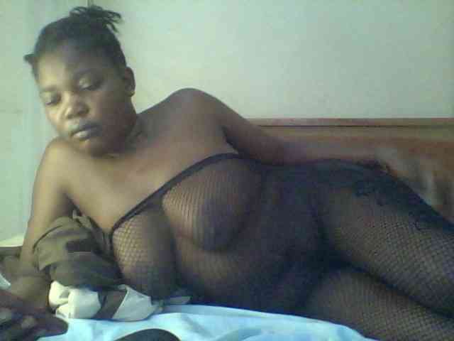Cute-Divah webcam