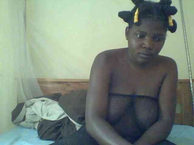 Cute-Divah webcam