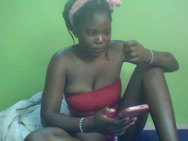 Cute-Divah webcam
