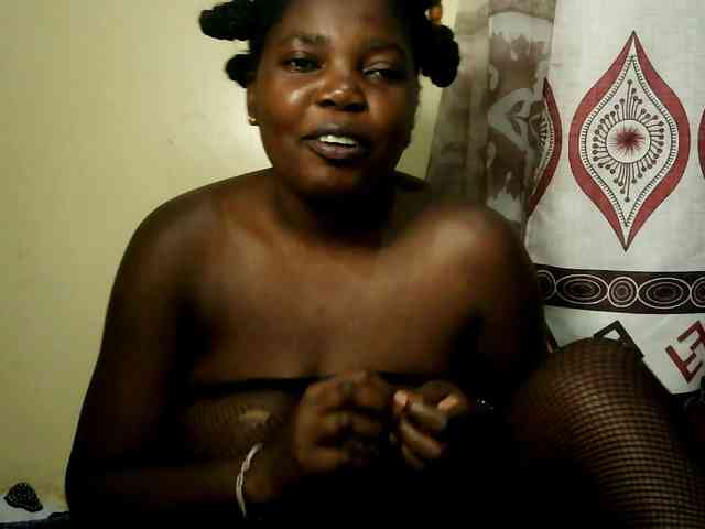 Cute-Divah webcam