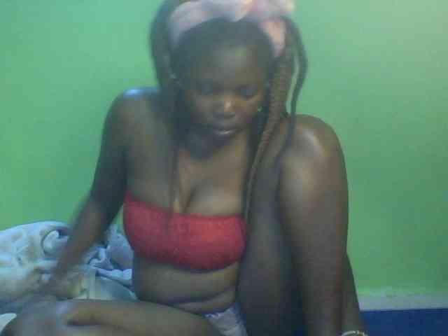 Cute-Divah webcam