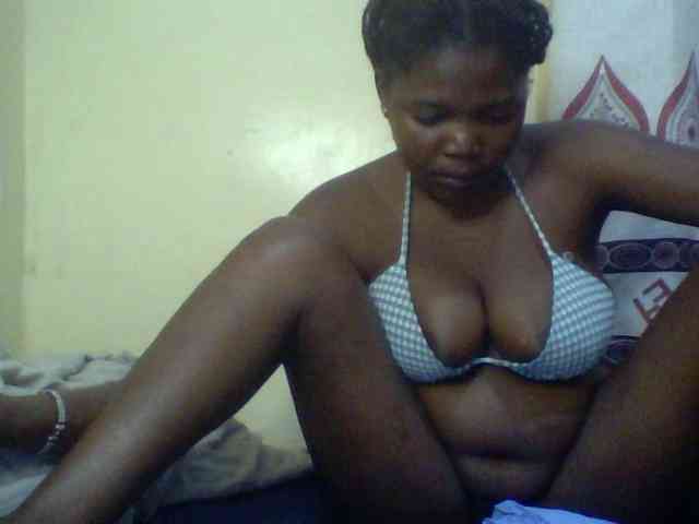 Cute-Divah webcam