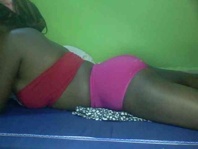 Cute-Divah webcam