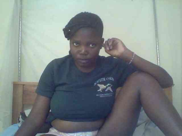 Cute-Divah webcam