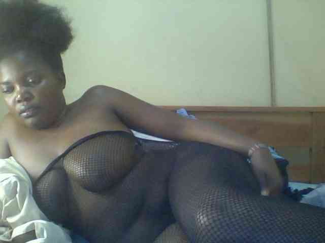 Cute-Divah webcam