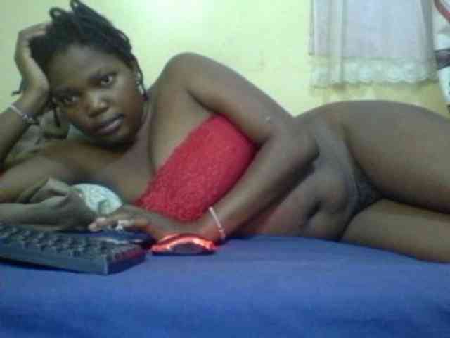 Cute-Divah webcam