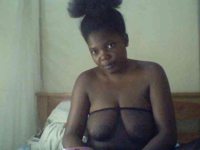 Cute-Divah webcam