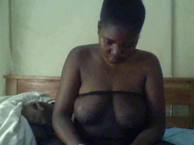 Cute-Divah webcam