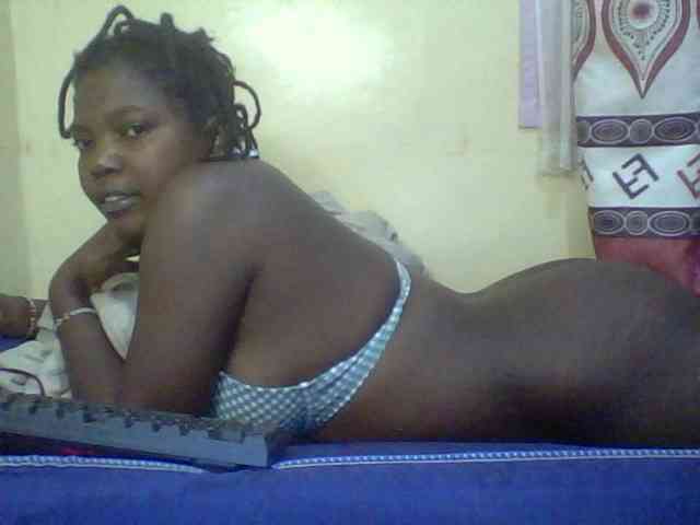 Cute-Divah webcam