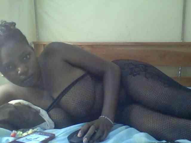Cute-Divah webcam