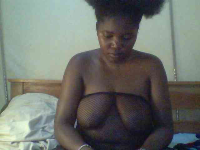 Cute-Divah webcam