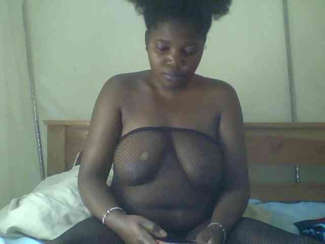 Cute-Divah webcam