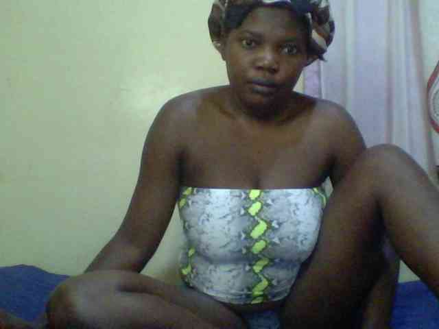 Cute-Divah webcam