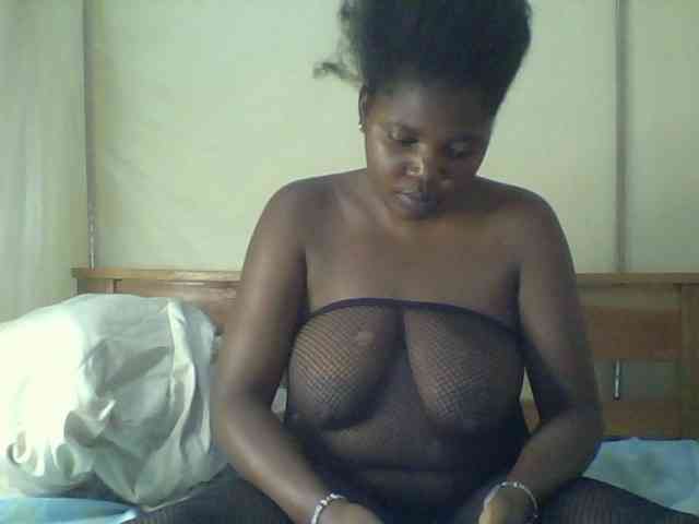 Cute-Divah webcam
