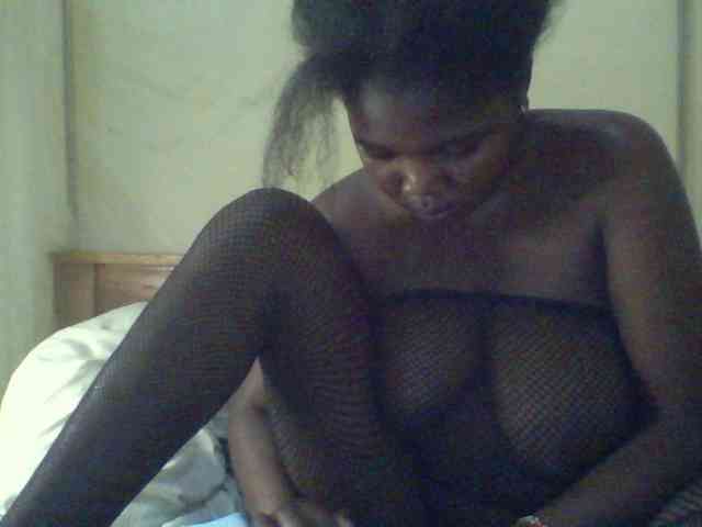Cute-Divah webcam