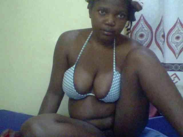 Cute-Divah webcam