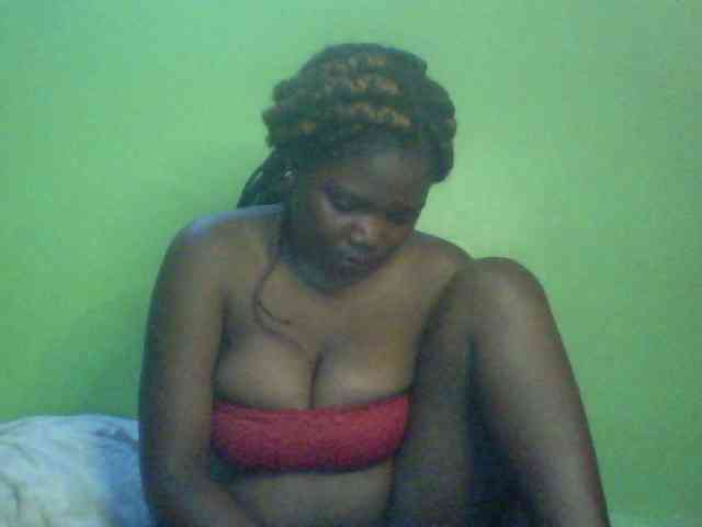 Cute-Divah webcam