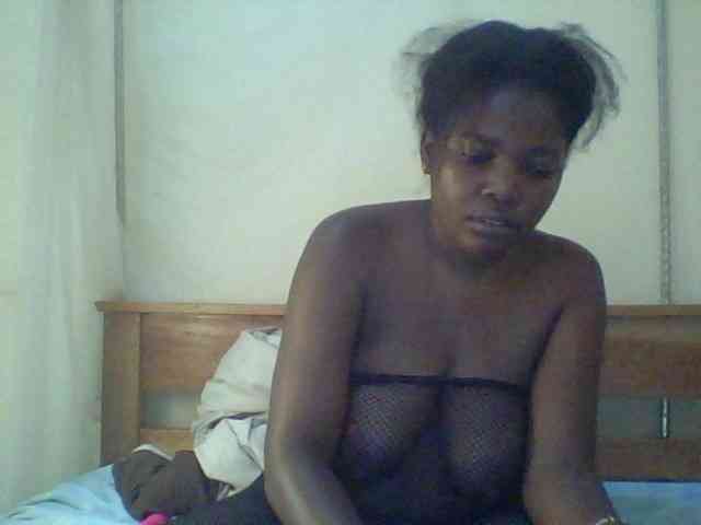 Cute-Divah webcam