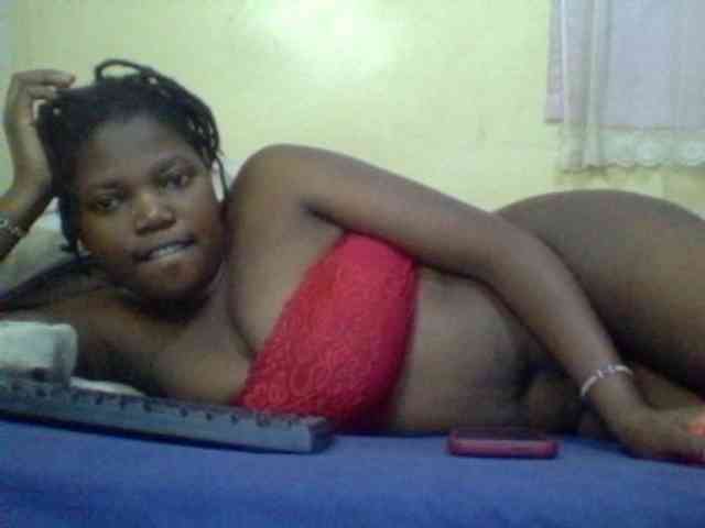 Cute-Divah webcam