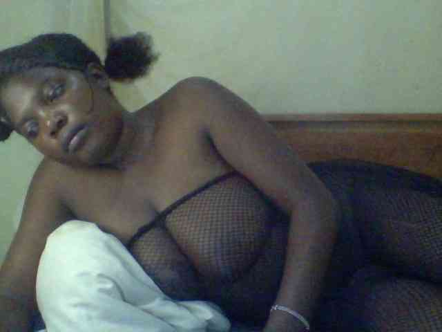 Cute-Divah webcam