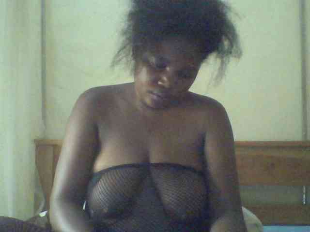 Cute-Divah webcam