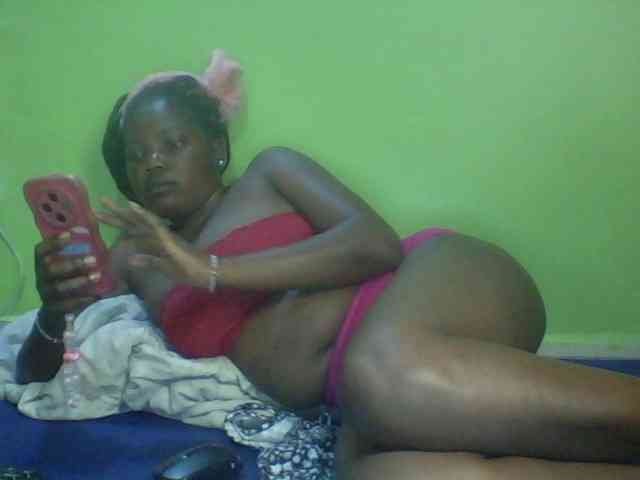 Cute-Divah webcam